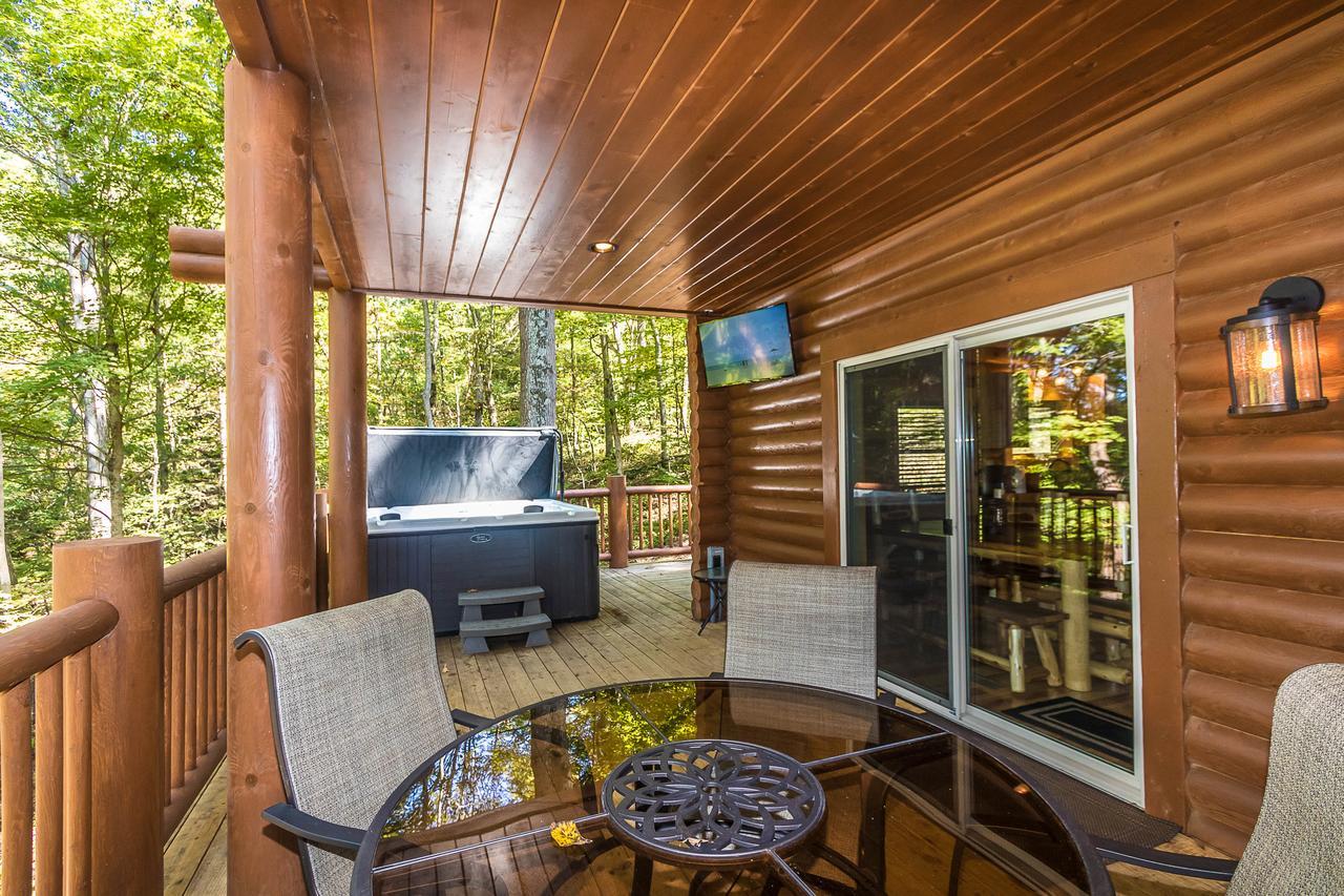 Hocking Hills Cabins & Resort Foxfire Лоуган Екстериор снимка