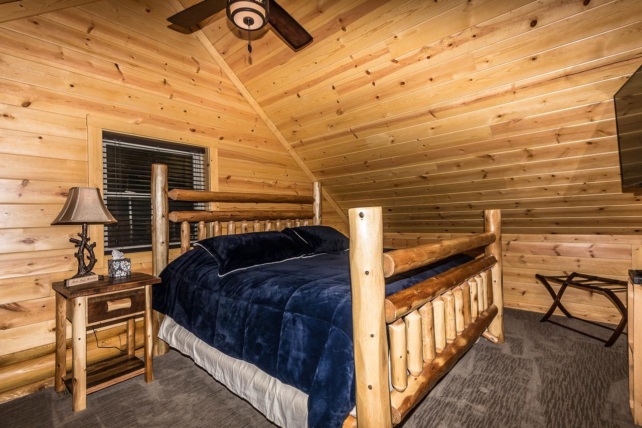 Hocking Hills Cabins & Resort Foxfire Лоуган Екстериор снимка