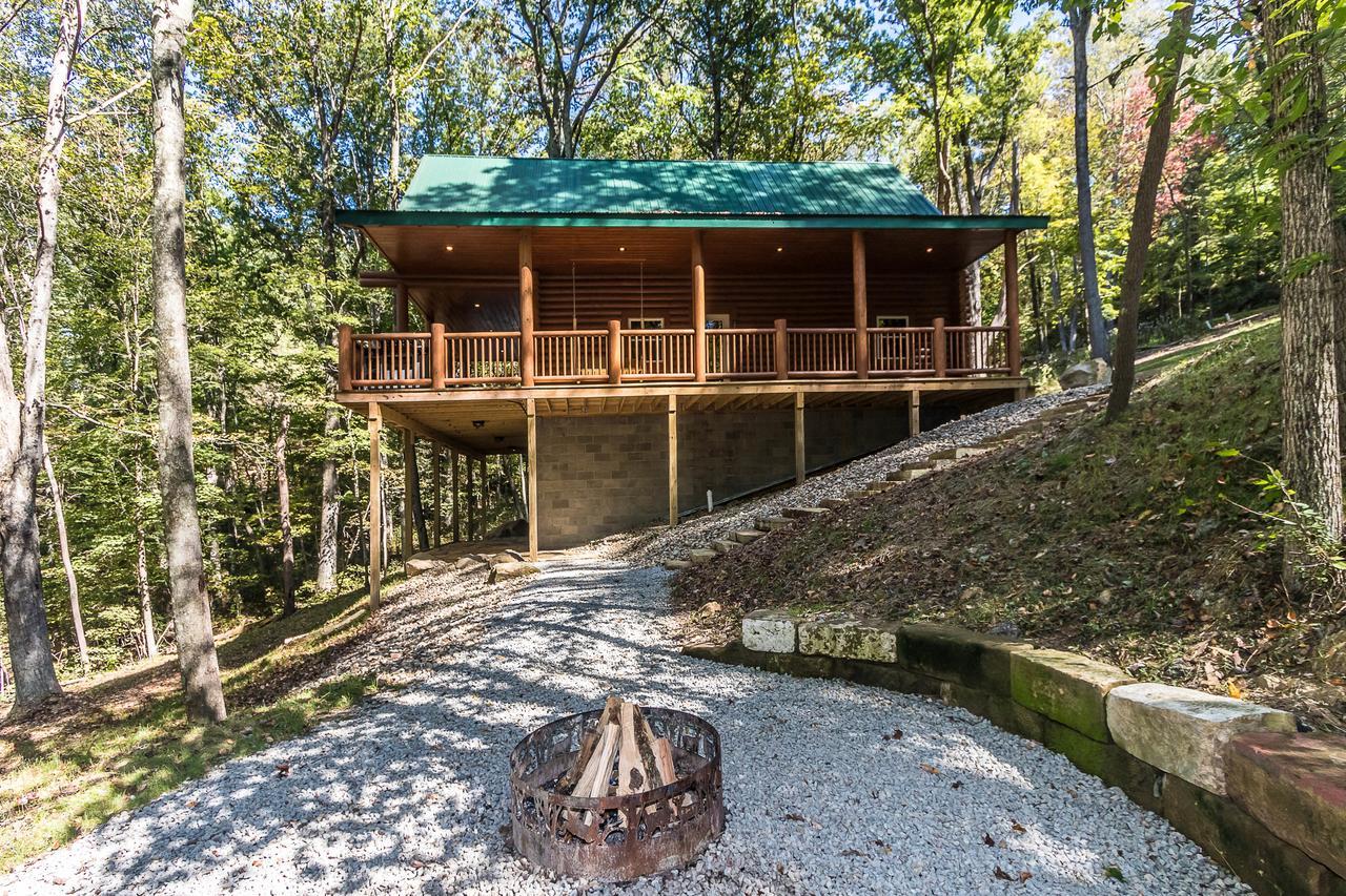 Hocking Hills Cabins & Resort Foxfire Лоуган Екстериор снимка